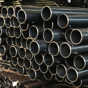 Стальная крекинговая труба 127 мм 10 мм 1Х2М1 ГОСТ 550-75 в наличии в Кемерово